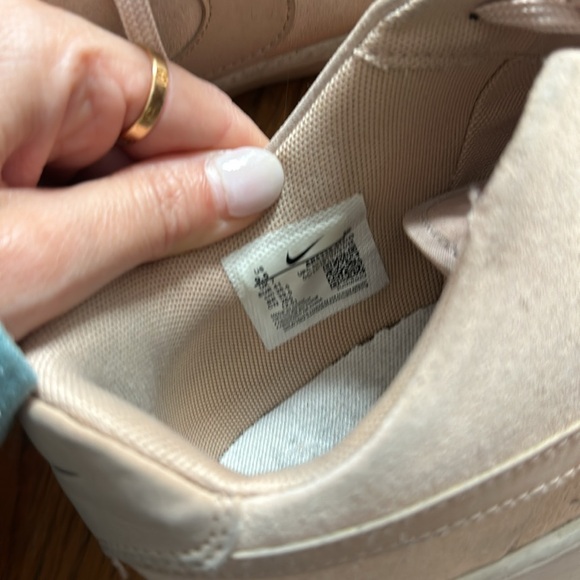 Nike Air - platform suede - Picture 3 of 4